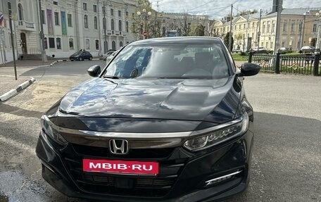 Honda Accord IX рестайлинг, 2018 год, 2 149 999 рублей, 3 фотография