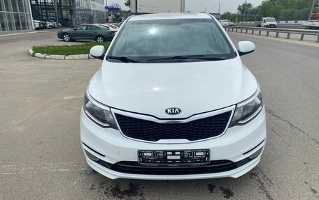 KIA Rio III рестайлинг, 2016 год, 830 000 рублей, 1 фотография