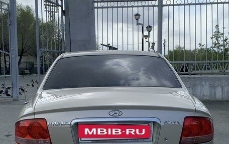 Hyundai Sonata IV рестайлинг, 2005 год, 425 000 рублей, 3 фотография