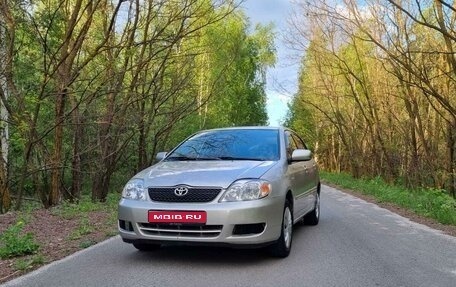 Toyota Corolla, 2004 год, 500 000 рублей, 1 фотография