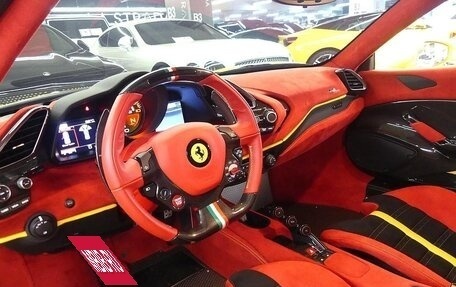 Ferrari 488, 2019 год, 43 600 000 рублей, 5 фотография