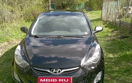 Hyundai Elantra V, 2011 год, 1 130 000 рублей, 2 фотография