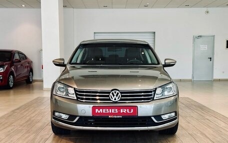 Volkswagen Passat B7, 2013 год, 1 720 000 рублей, 2 фотография