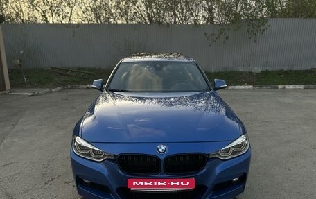 BMW 3 серия, 2018 год, 3 350 000 рублей, 3 фотография
