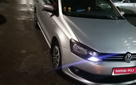 Volkswagen Polo VI (EU Market), 2011 год, 550 000 рублей, 4 фотография