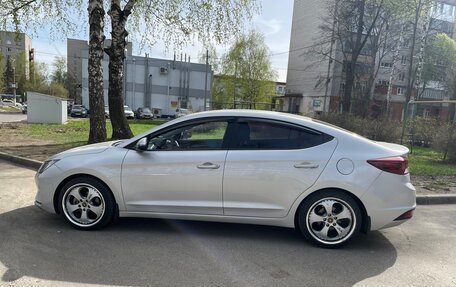 Hyundai Elantra VI рестайлинг, 2019 год, 1 750 000 рублей, 3 фотография