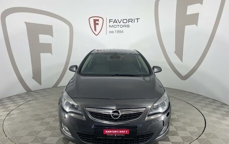 Opel Astra J, 2011 год, 840 000 рублей, 2 фотография