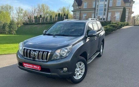 Toyota Land Cruiser Prado 150 рестайлинг 2, 2011 год, 3 380 000 рублей, 1 фотография