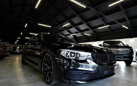 BMW 5 серия, 2019 год, 4 450 000 рублей, 2 фотография