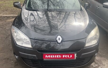 Renault Megane III, 2010 год, 800 000 рублей, 1 фотография