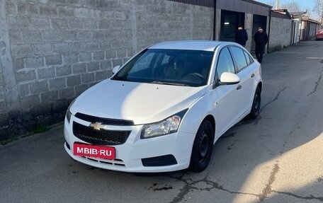 Chevrolet Cruze II, 2011 год, 675 000 рублей, 1 фотография