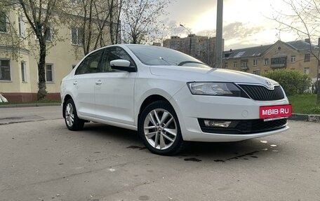 Skoda Rapid I, 2018 год, 1 590 000 рублей, 3 фотография