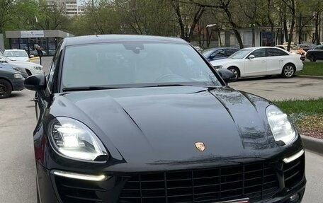 Porsche Macan I рестайлинг, 2017 год, 3 300 000 рублей, 2 фотография