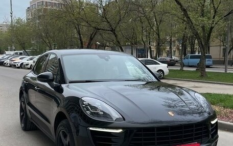 Porsche Macan I рестайлинг, 2017 год, 3 300 000 рублей, 5 фотография