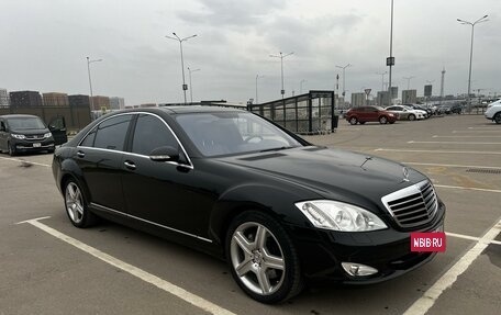 Mercedes-Benz S-Класс, 2006 год, 2 390 000 рублей, 3 фотография