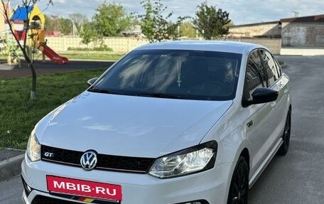 Volkswagen Polo VI (EU Market), 2017 год, 1 390 000 рублей, 4 фотография