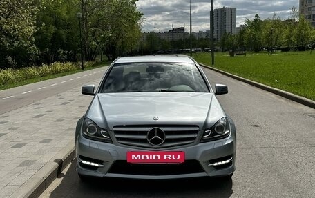 Mercedes-Benz C-Класс, 2013 год, 1 990 000 рублей, 2 фотография