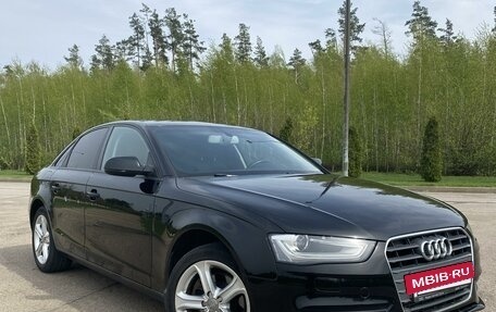 Audi A4, 2014 год, 1 750 000 рублей, 3 фотография