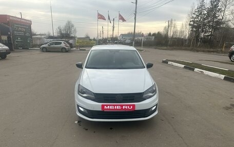 Volkswagen Polo VI (EU Market), 2018 год, 1 050 000 рублей, 2 фотография