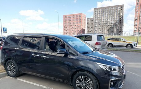 KIA Carnival III, 2020 год, 2 800 000 рублей, 4 фотография