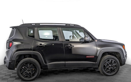 Jeep Renegade I рестайлинг, 2018 год, 1 980 000 рублей, 4 фотография