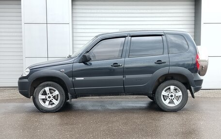 Chevrolet Niva I рестайлинг, 2011 год, 554 000 рублей, 4 фотография