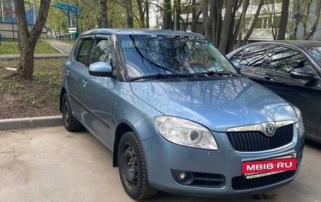 Skoda Fabia II, 2009 год, 690 000 рублей, 2 фотография