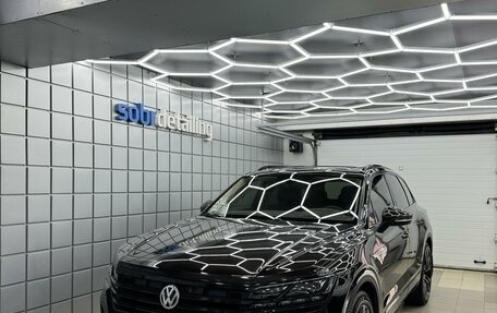 Volkswagen Touareg III, 2018 год, 6 550 000 рублей, 2 фотография