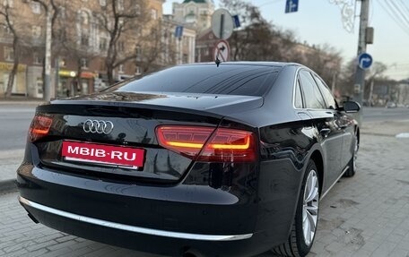 Audi A8, 2010 год, 1 650 000 рублей, 3 фотография
