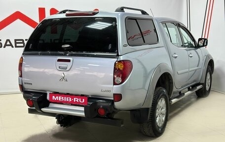 Mitsubishi L200 IV рестайлинг, 2012 год, 1 299 000 рублей, 2 фотография