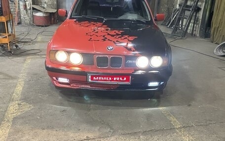 BMW 5 серия, 1993 год, 700 000 рублей, 6 фотография