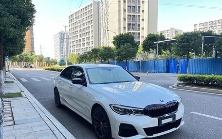 BMW 3 серия, 2021 год, 3 360 000 рублей, 2 фотография