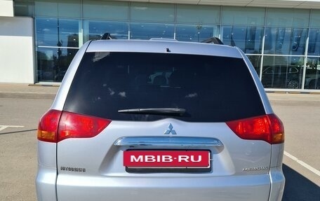 Mitsubishi Pajero Sport II рестайлинг, 2011 год, 2 400 000 рублей, 3 фотография
