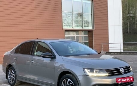 Volkswagen Jetta VI, 2017 год, 1 464 000 рублей, 6 фотография