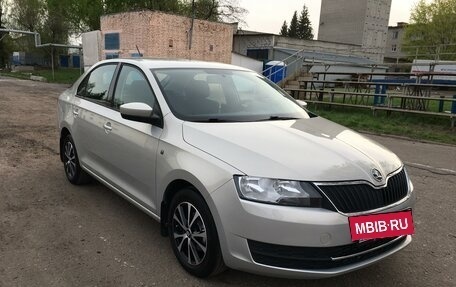 Skoda Rapid I, 2014 год, 1 120 000 рублей, 2 фотография