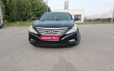 Hyundai Sonata VI, 2012 год, 1 220 000 рублей, 3 фотография