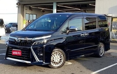 Toyota Voxy III, 2019 год, 2 580 000 рублей, 1 фотография