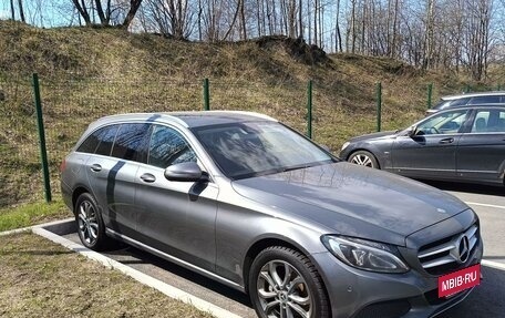 Mercedes-Benz C-Класс, 2017 год, 2 700 000 рублей, 3 фотография