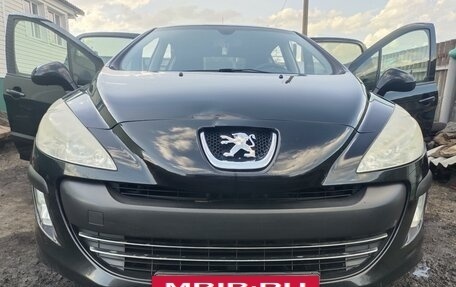 Peugeot 308 II, 2010 год, 699 000 рублей, 2 фотография