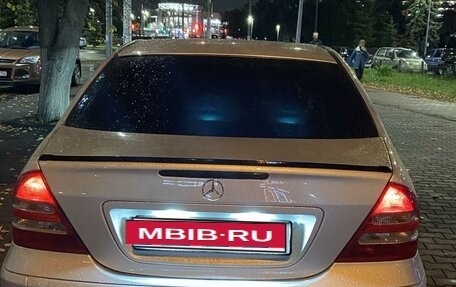 Mercedes-Benz C-Класс, 2001 год, 650 000 рублей, 3 фотография