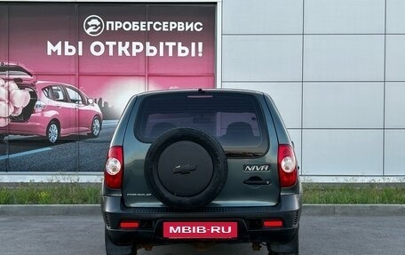 Chevrolet Niva I рестайлинг, 2011 год, 560 000 рублей, 6 фотография