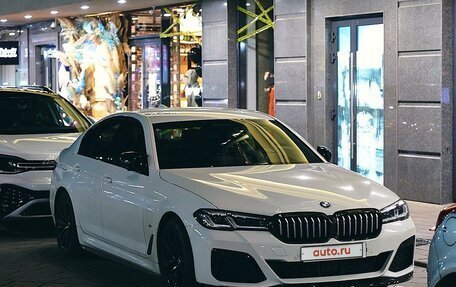 BMW 5 серия, 2020 год, 5 700 000 рублей, 4 фотография