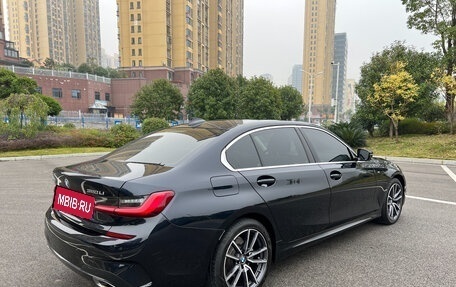 BMW 3 серия, 2021 год, 2 330 000 рублей, 3 фотография