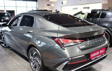 Hyundai Elantra, 2023 год, 2 599 000 рублей, 6 фотография