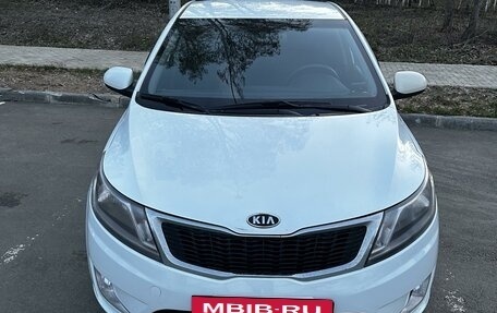 KIA Rio III рестайлинг, 2012 год, 860 000 рублей, 3 фотография