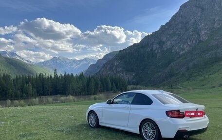 BMW 2 серия F22, 2017 год, 3 000 000 рублей, 3 фотография