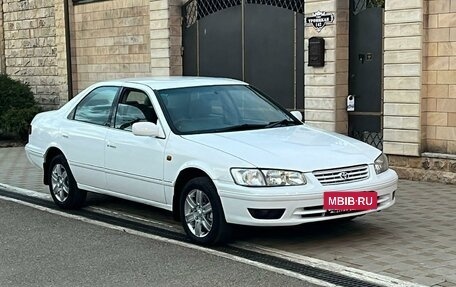 Toyota Camry, 2000 год, 490 000 рублей, 4 фотография