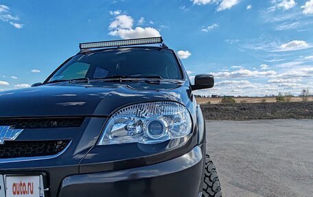 Chevrolet Niva I рестайлинг, 2011 год, 835 000 рублей, 2 фотография