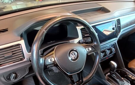 Volkswagen Teramont I, 2018 год, 4 600 000 рублей, 9 фотография