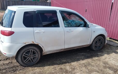 Mazda Demio III (DE), 2003 год, 300 000 рублей, 2 фотография